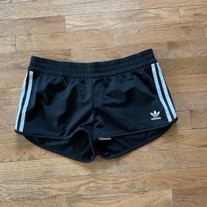 BNWT Adidas shorts | medium | short shorts